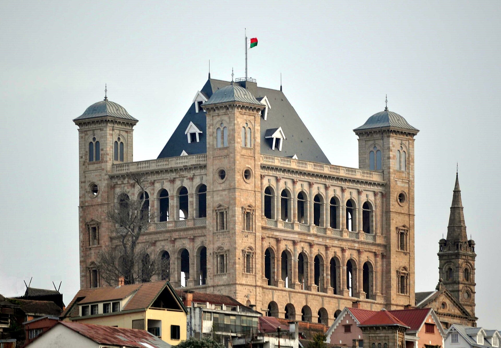 Palais du Rova de Manjakamiadana après sa reconstruction